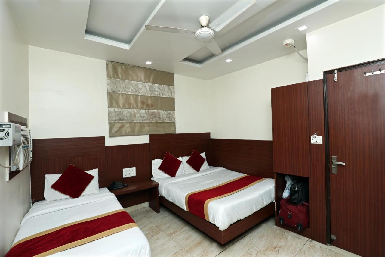Hotel Toto International Dx Нью-Делі Екстер'єр фото
