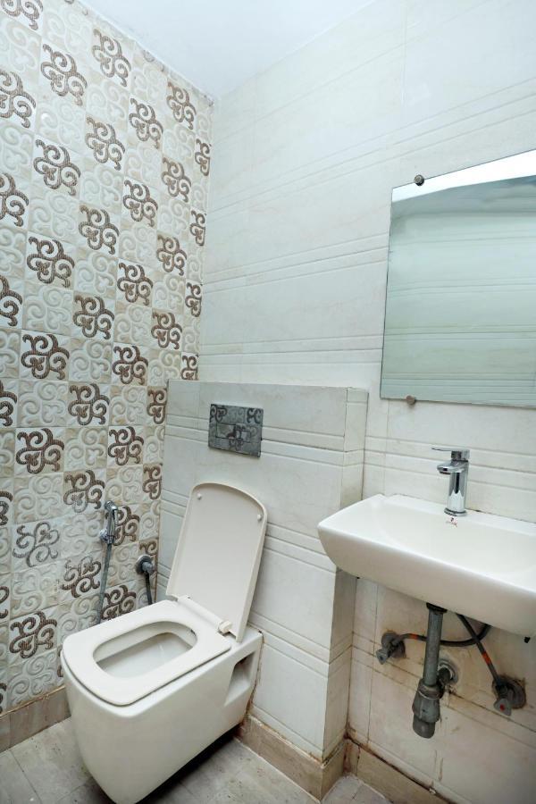 Hotel Toto International Dx Нью-Делі Екстер'єр фото